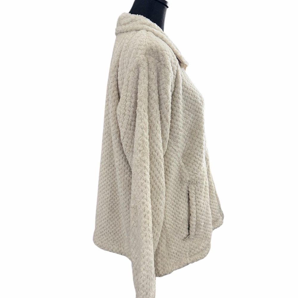 Columbia Women's Fire Side II Sherpa Full Zip fleece jacket In Color Beige - Picture 4 of 6